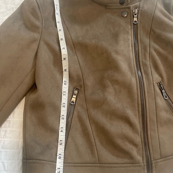 Banana Republic banded collar vegan suede moto jacket - Picture 4 of 10